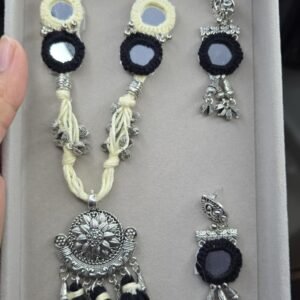 Neckpiece with earrings - 2627-0040